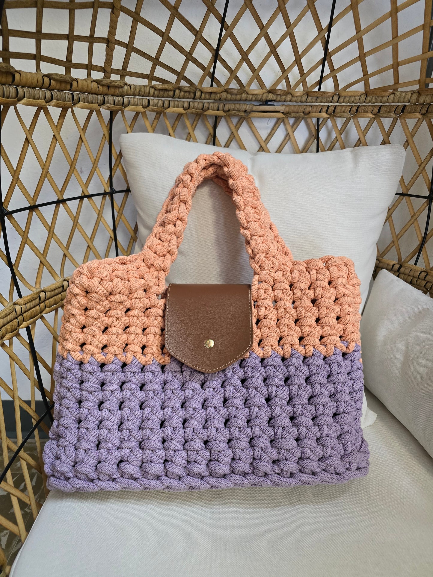 Crochet large bag