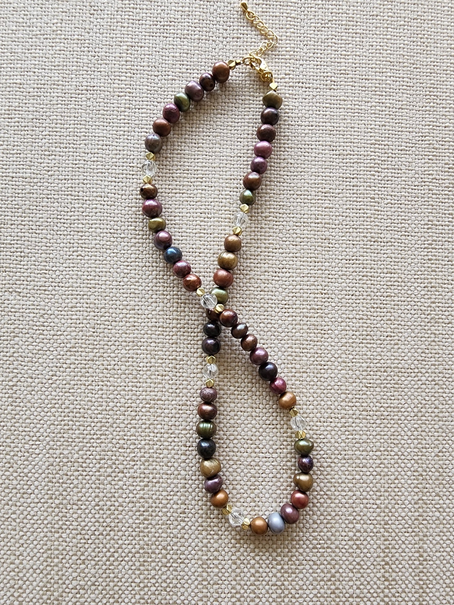 Pearl and glass adjustable necklace