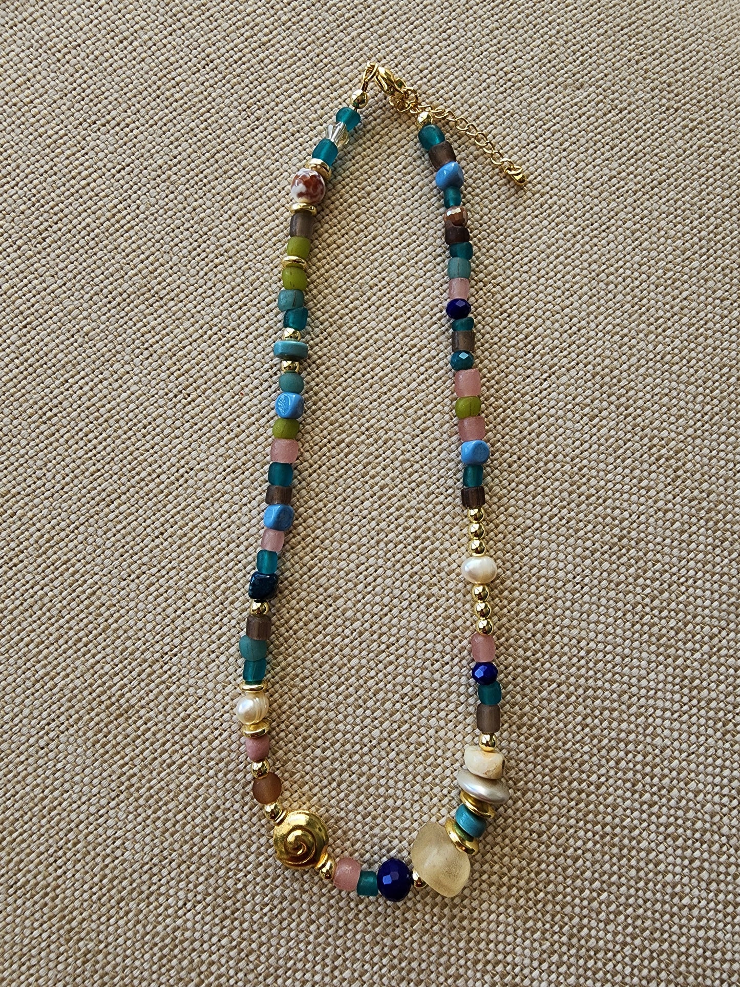 Mix beads necklace